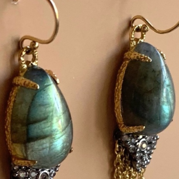 ALEXIS BITTAR Blue Green Teardrop Labradorite
Gemstone Fringed Crystal Earrings - Picture 11 of 11